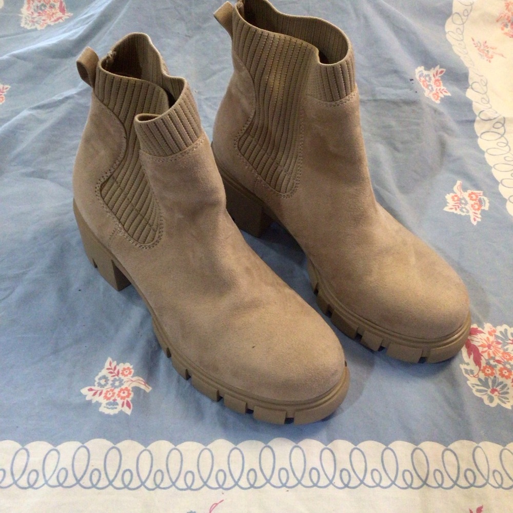 Fitory Suede pull on boot